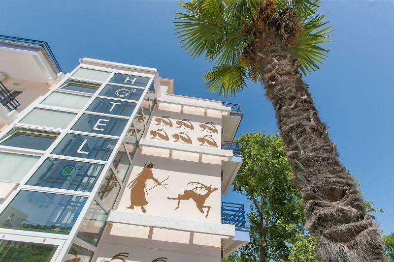 12 Olympian Gods Hotel Platamonas Exterior photo